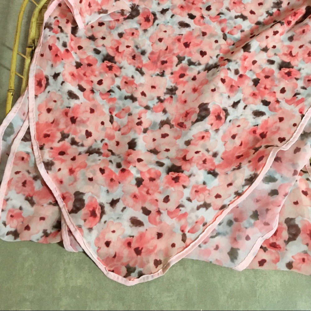 🧩Collection Eighteen scarf.